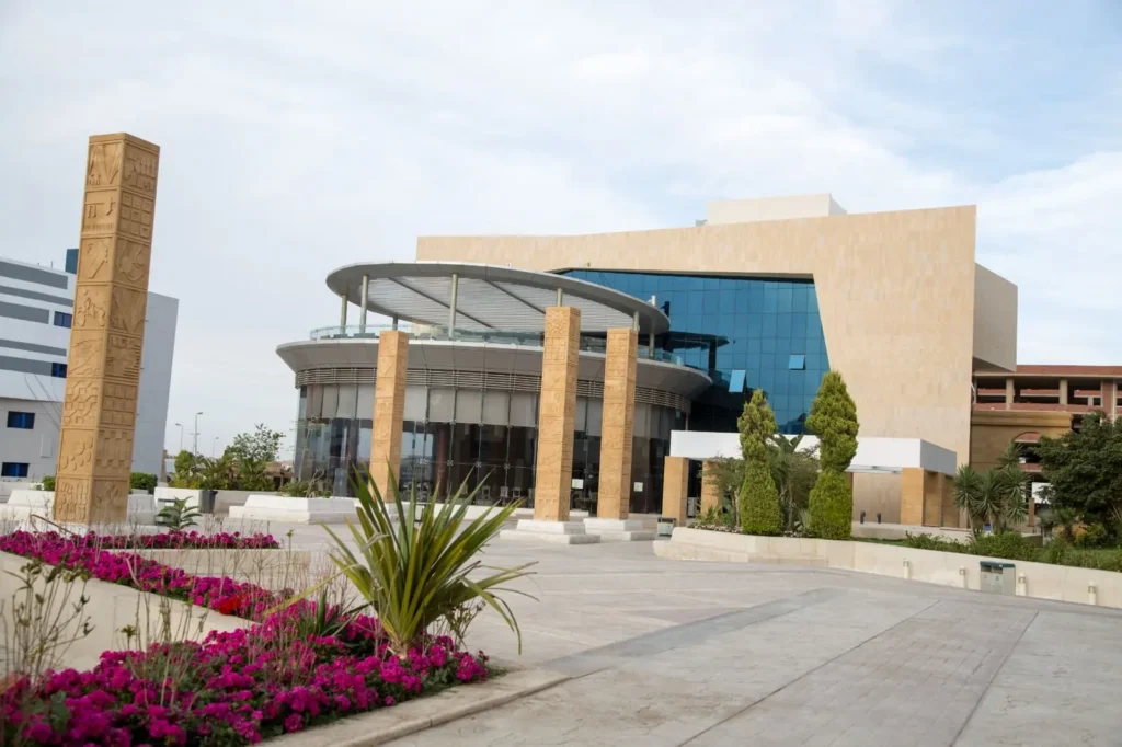 Real photo to the Future University in Egypt (FUE) is one of the leading private universities in Egypt 
