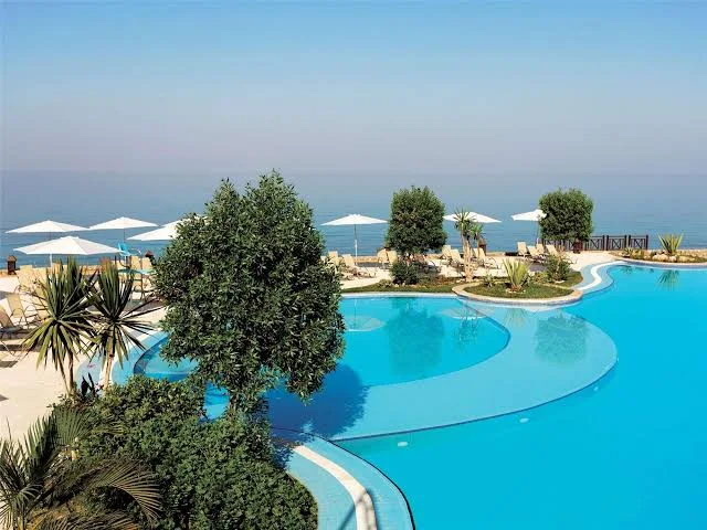 Mövenpick Ain El Sokhna is one of the best hotels for day use in Ain El Sokhna